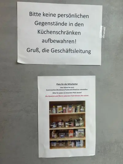 Workplace photo 11 of 23 - Warehouse worker in Germany