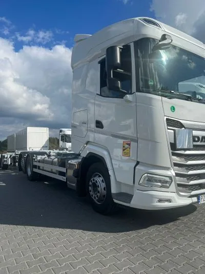Workplace photo 12 of 27 - International C+E Truck Driver