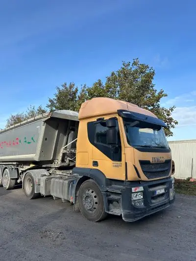 Workplace photo 6 of 29 - CE tipper driver in Germany
