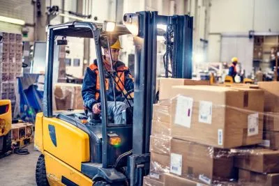Job offer: Warehouse Worker with UDT – order picking and forklift duties - Łyszkowice, Poland