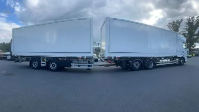 Workplace photo 3 of 27 - International C+E Truck Driver