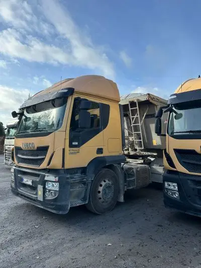 Workplace photo 9 of 29 - CE tipper driver in Germany