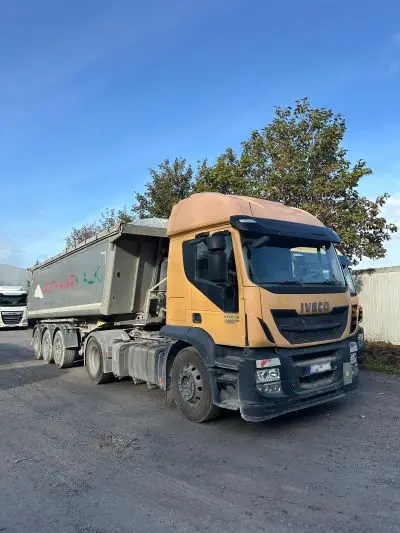 Workplace photo 13 of 29 - CE tipper driver in Germany