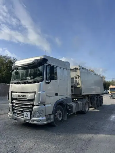 Workplace photo 2 of 29 - CE tipper driver in Germany