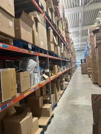 Workplace photo 13 of 23 - Warehouse worker in Germany